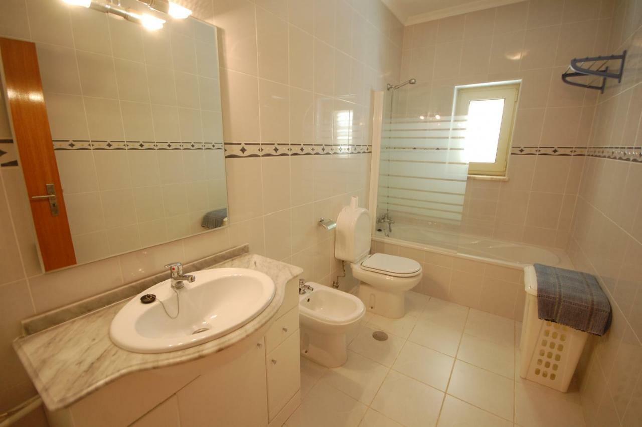 Apartamento Patel Apartment Карвоейро Екстериор снимка